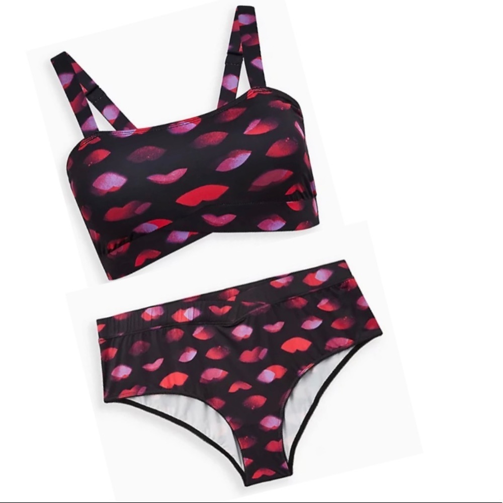 torrid Black Lip Print Bralette - Picture 6 of 6